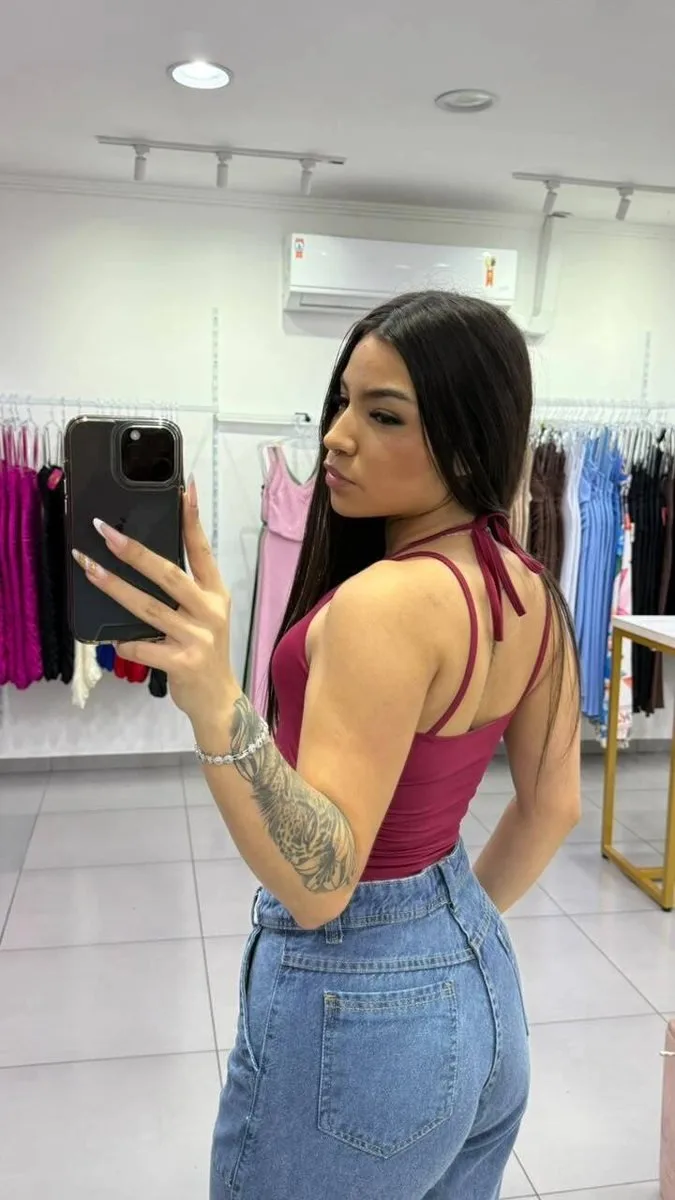 Cropped Poliamida Com Alcinha e Amarração Bordo - foto 2