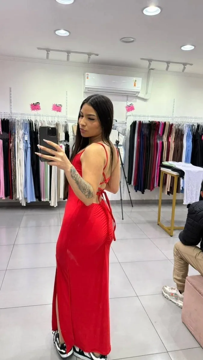 Vestido Longo Suplex Trançado Nas Costas, Levanta Bumbum e Com Fenda Vermelho - foto 2
