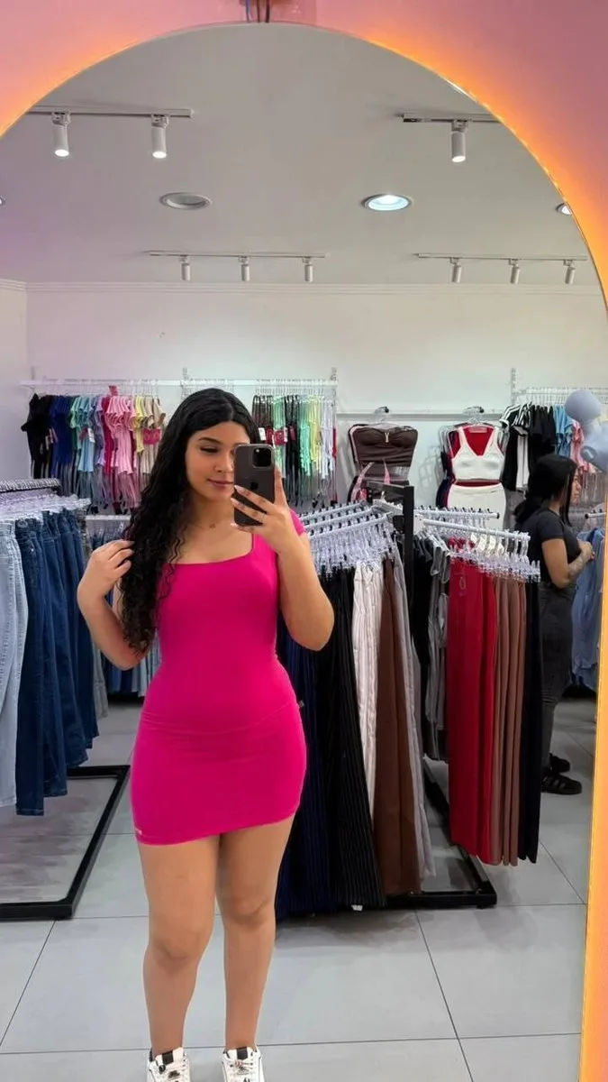Vestido Luxxo Gola Quadrada Curto Com Bojo Rosa Pink - foto 1