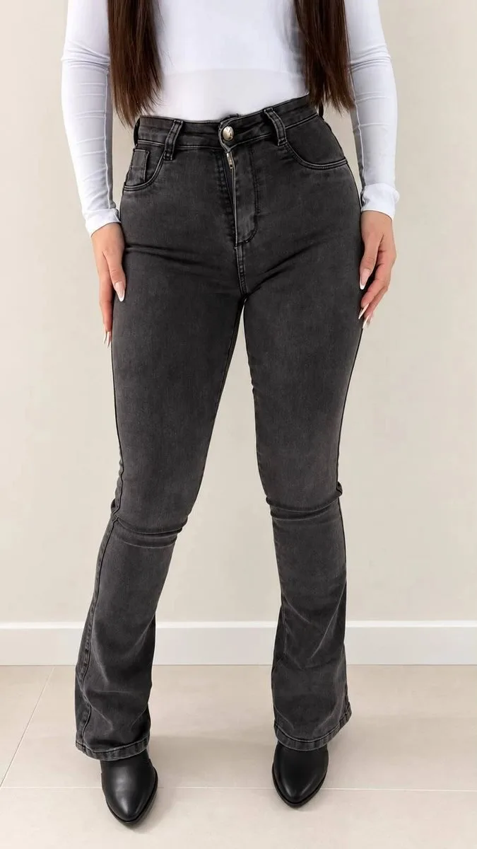 Calça Jeans Flare Lavagem Grafite Peg Vest - foto 1