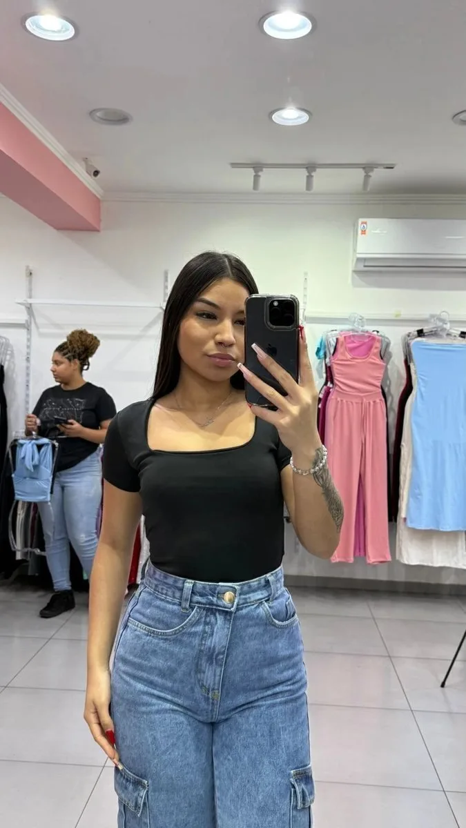 Body Chic Gola Quadrada Preto - foto 1