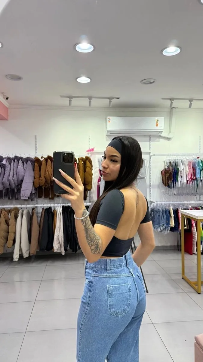 Cropped Com Faixa Jolie Preto - foto 2
