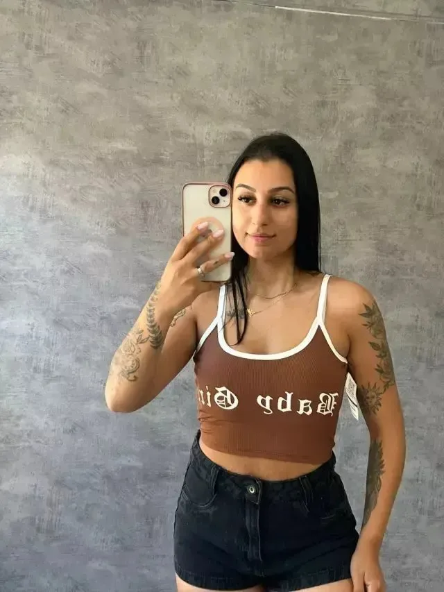 Cropped Canelado Baby Girl Com Alça Fina Bicolor Marrom - foto 1