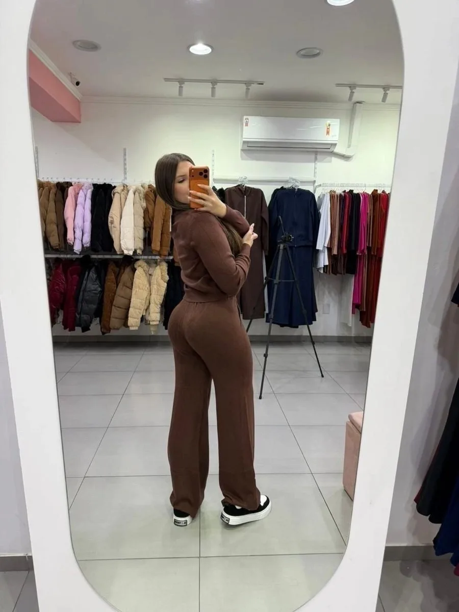 Conjunto Mousse Casaco zíper Com Calça Pantalona Marrom Escuro - foto 4