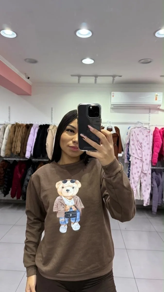 Blusa Moletom Estampa Urso Marrom Escuro - foto 1
