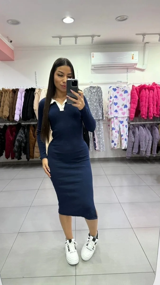 Vestido Canelado Mídi Com Gola Polo Azul - foto 1