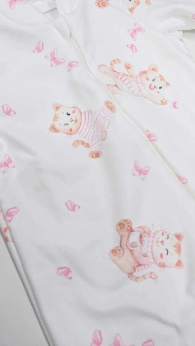 Macacão com zíper e pé gata mascote para bebê - Dedeka - foto 1