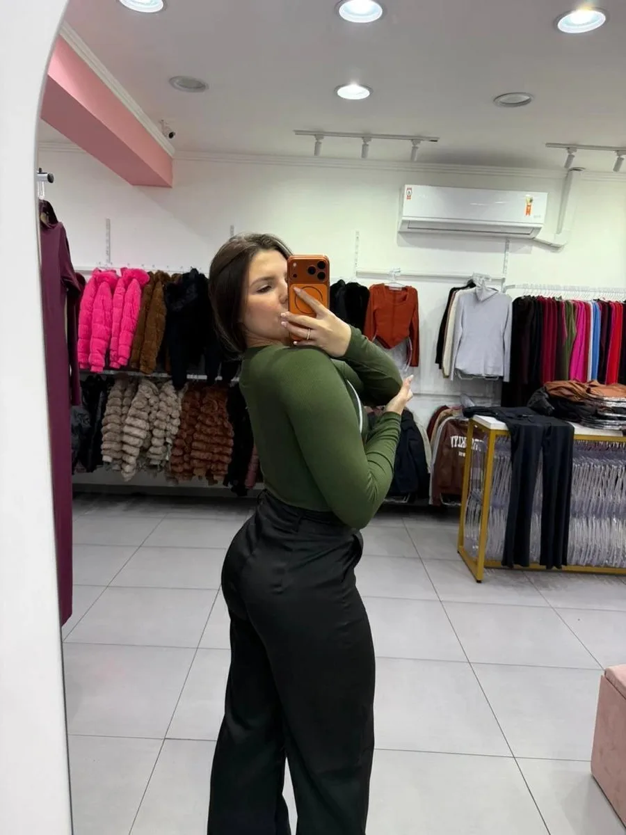 Body Canelado Térmico Com Detalhe Linha E Manga Longa Verde - foto 2