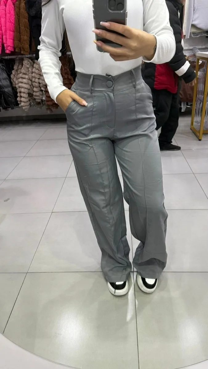Calça Alfaiataria Com Bolso E Cinto Cinza - foto 1