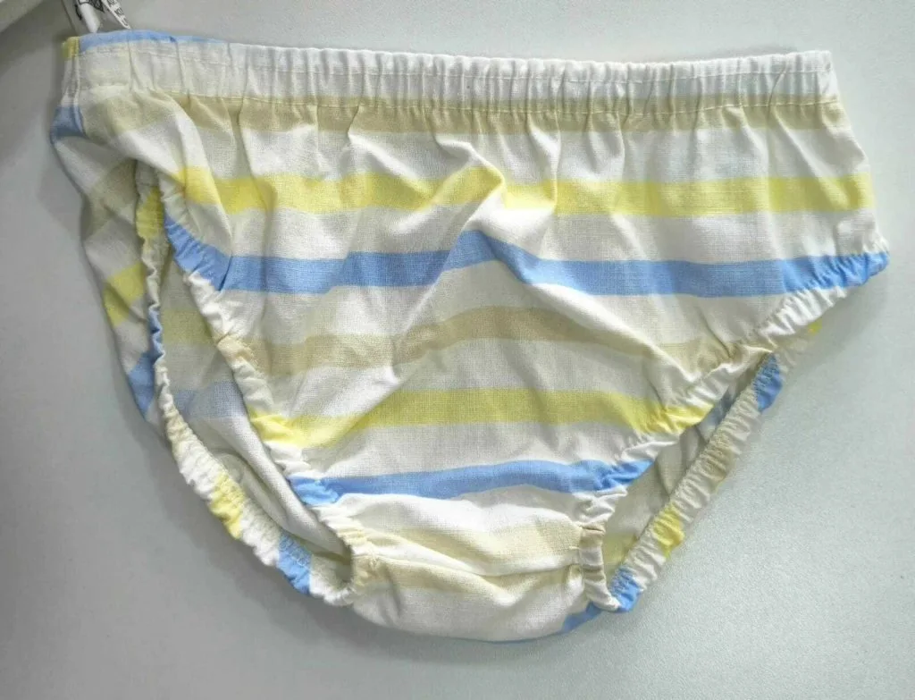 Vestido com Caldinha Tapa Fralda Brandili Mundi em Tricoline Laço - foto 5