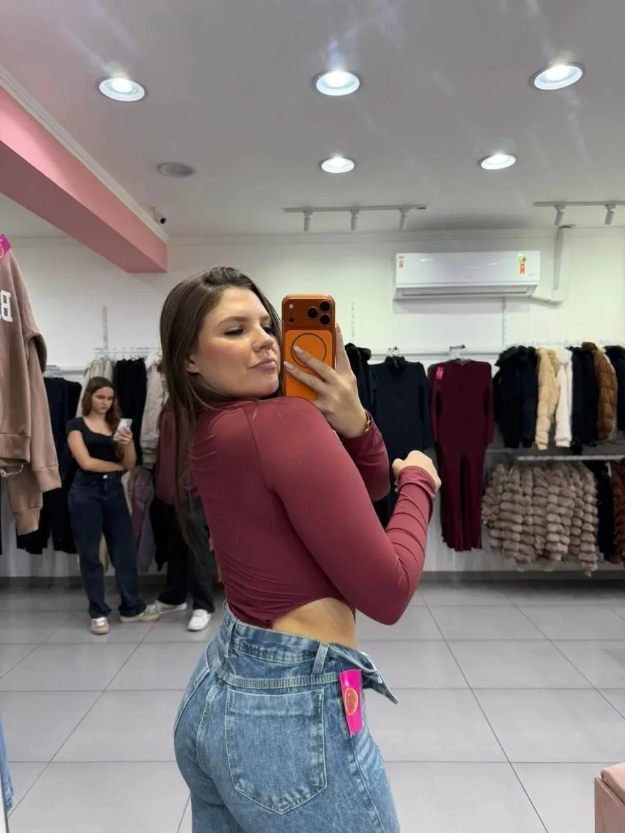 Body Poliamida Cavado Com Manga Longa E Gola Alta Bordo - foto 2