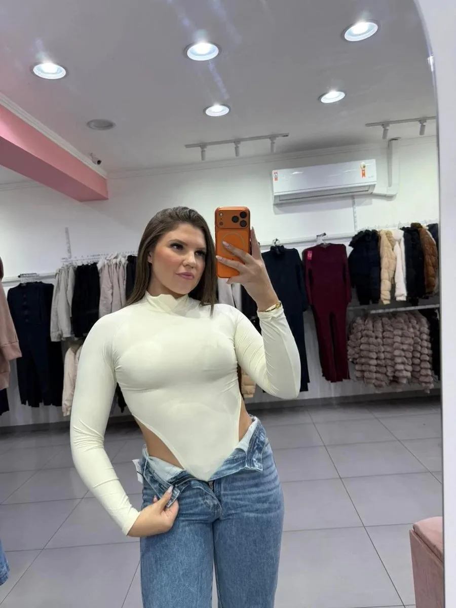 Body Poliamida Cavado Com Manga Longa E Gola Alta Off White - foto 1