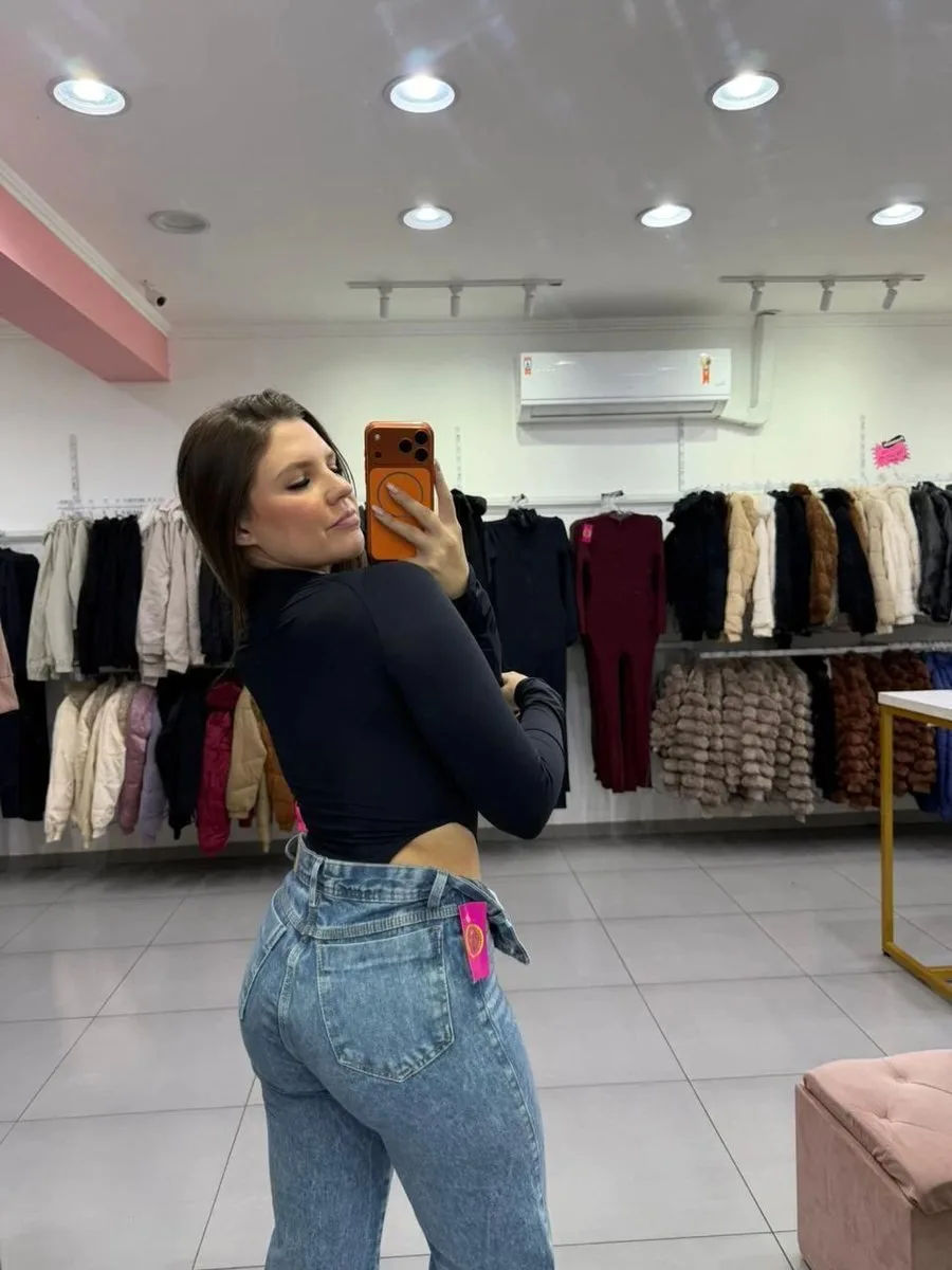 Body Poliamida Cavado Com Manga Longa E Gola Alta Preto - foto 2