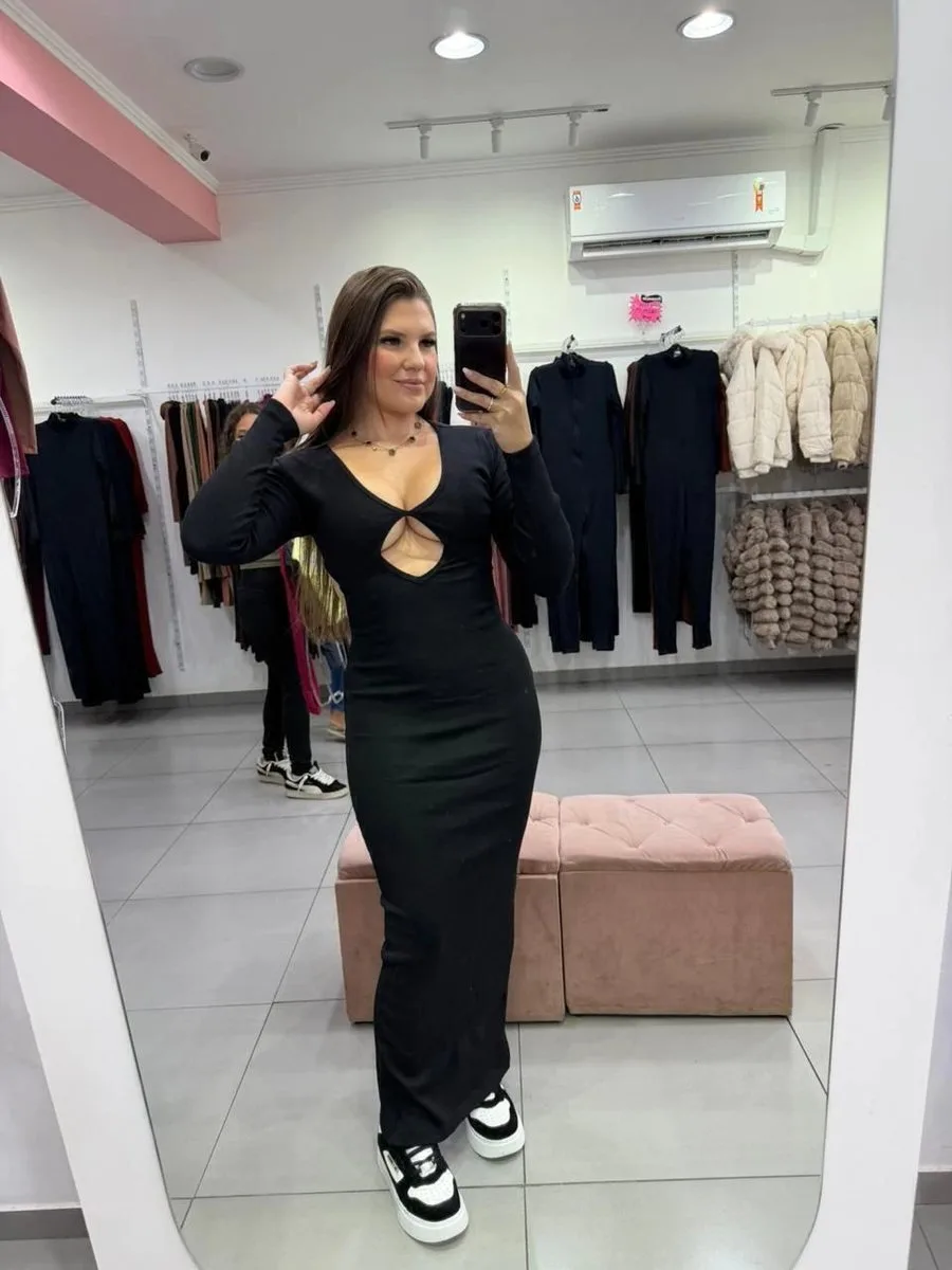 Vestido Ribana Longo Com Abertura Nas Costa Manga Longa E Fenda Atrás - foto 1