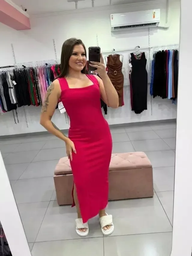 Vestido Atoalhado Longo Com 2 Linhas Na Frente E Fenda Rosa Pink - foto 1