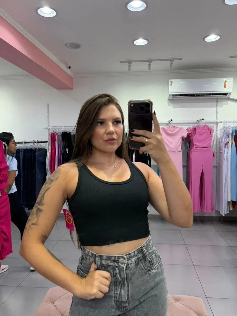 Cropped Canelado Com Alça E Detalhe Babadinho Preto - foto 1