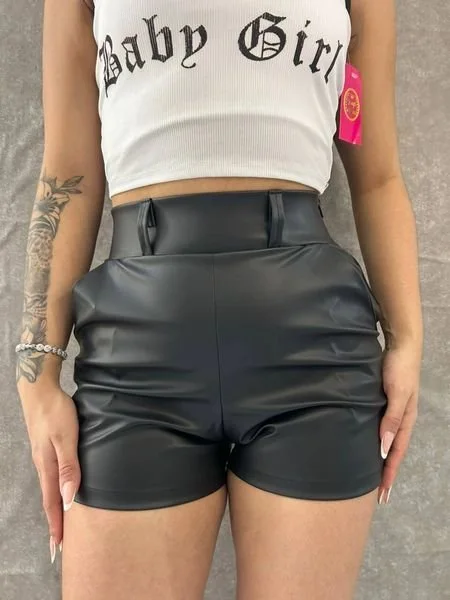Short Courino Com Zíper Na Lateral Preto